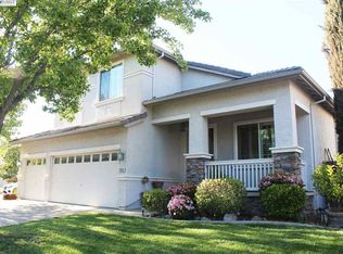 1068 Balin Ct, Folsom, CA 95630