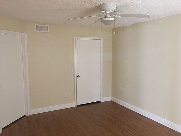 5th image of 2213 Grand Cayman Ct APT 1115