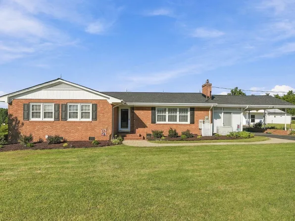 2 Thomas Gay Rd, Spring Hope, NC 27882