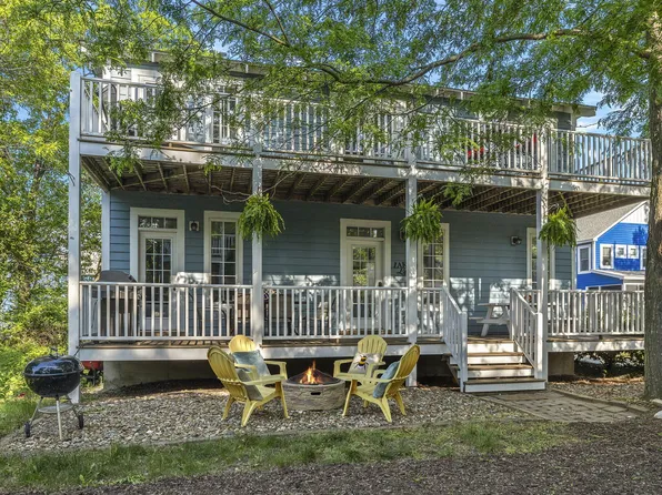 110 Matt Ln, Michigan City, IN 46360