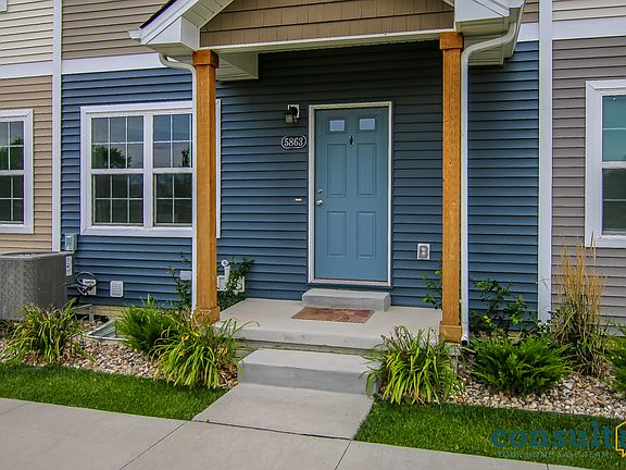 3rd image of 5863 Marble Cir