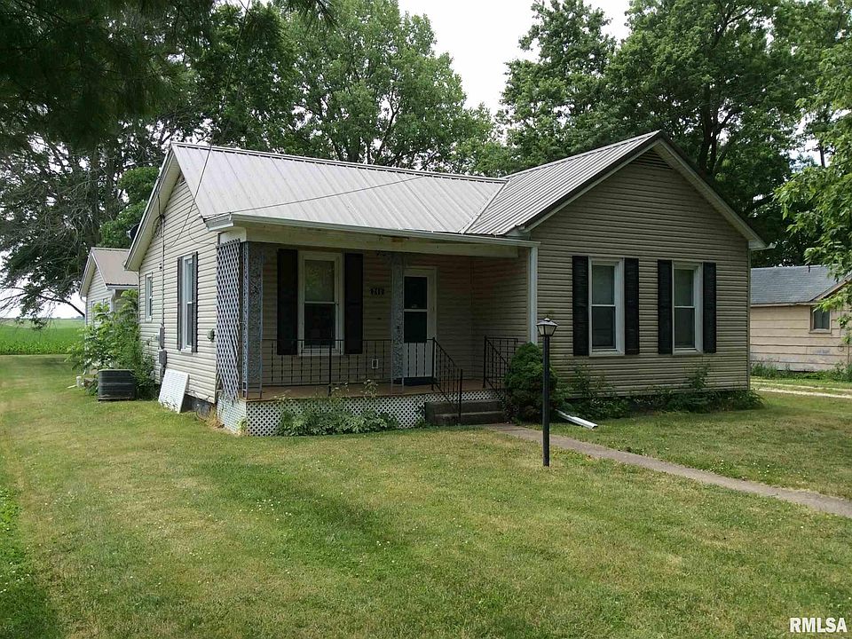 1st image of 240 W Gossett St