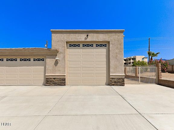 2nd image of 3192 Oro Grande Blvd Unit 109