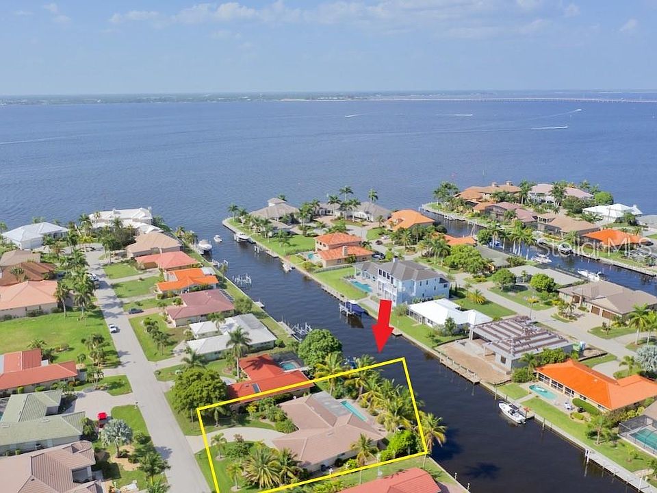 1st image of 32 Sabal Dr