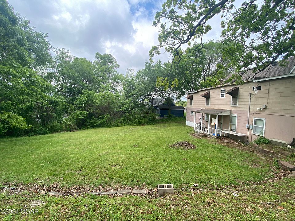 2nd image of 722 Finney Ave