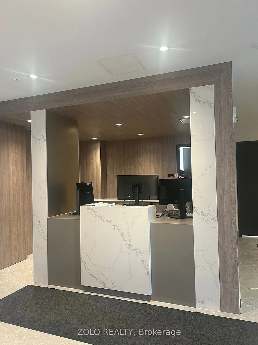 Building Photo - 56 Lakeside Ter #1213
