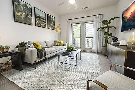 Accent Southrail — Photo 12
