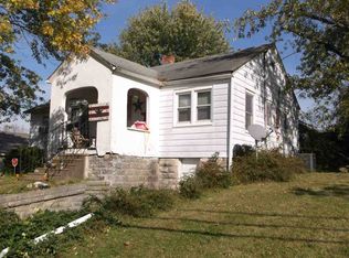 1926 W Arlington Rd, Bloomington, IN 47404