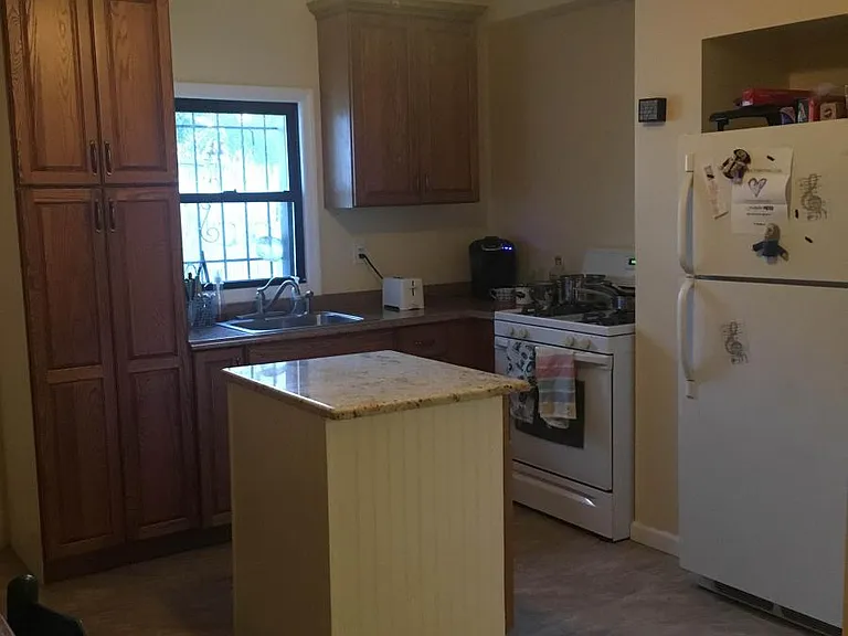 34 Madison Ave #1 — Photo 9