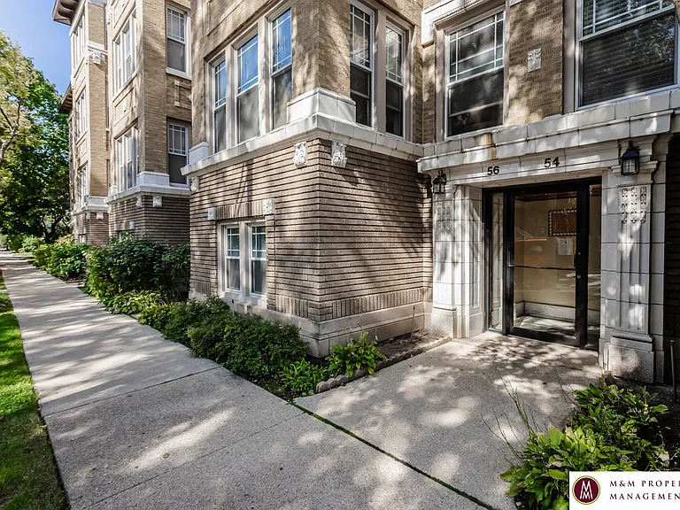 400 N Taylor — Photo 10
