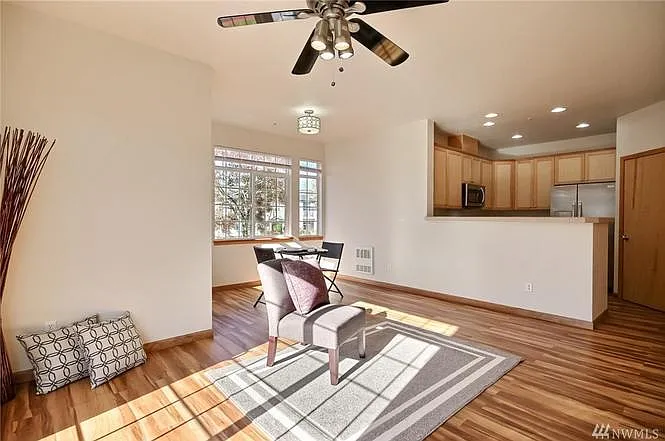 1855 Trossachs Blvd SE #1005 — Photo 2
