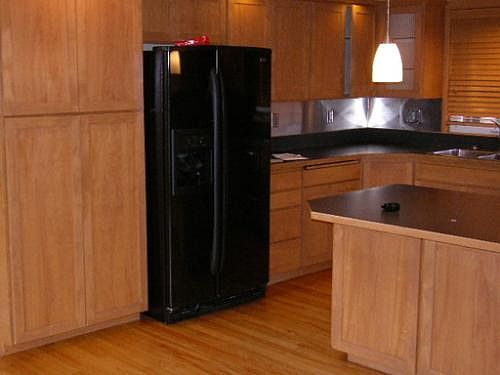 3rd image of 5406 81st St NE