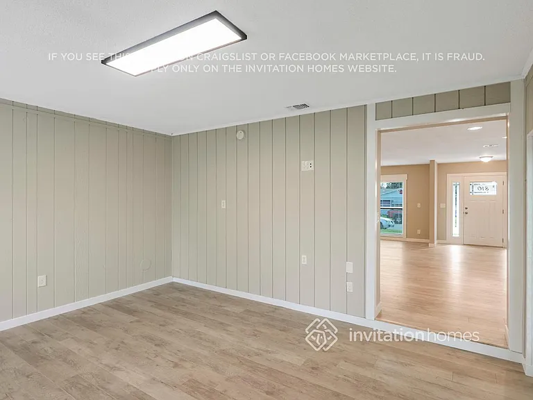 810 Bishop Pl — Photo 16