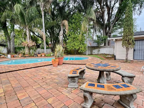 5557 Floral Ave, Jacksonville, FL 32211