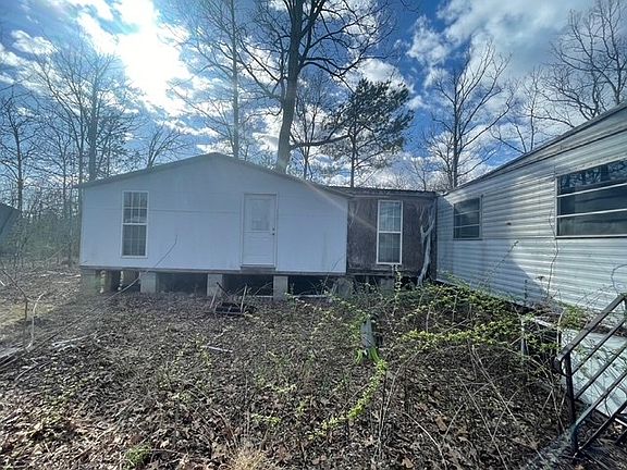 2nd image of 183 Hill Top Rd