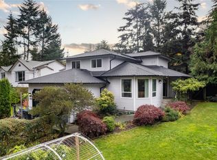 7465 Fernmar Rd, Lantzville, BC V0R2H0