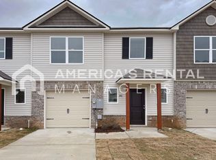106 River Grass Dr, Lincoln, AL 35096