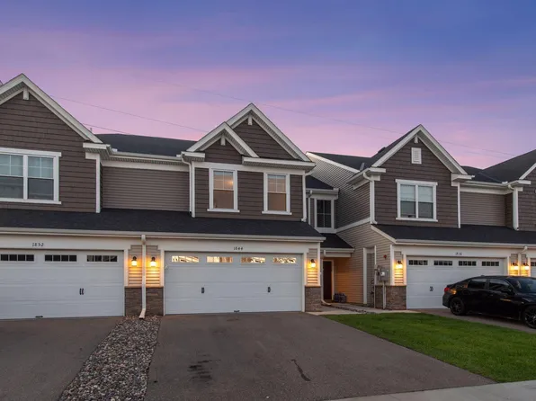 1844 Tyrone Dr, Shakopee, MN 55379