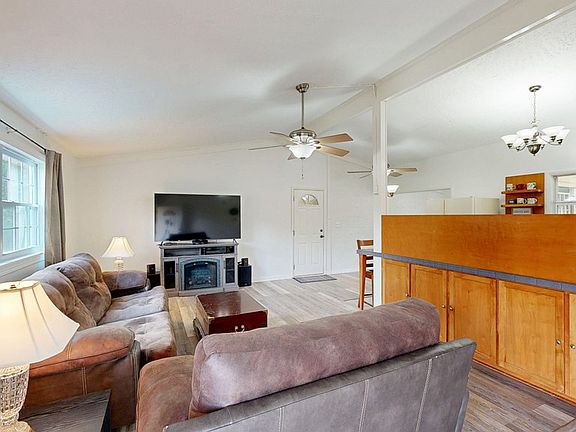 4th image of 9 Richardson Dr