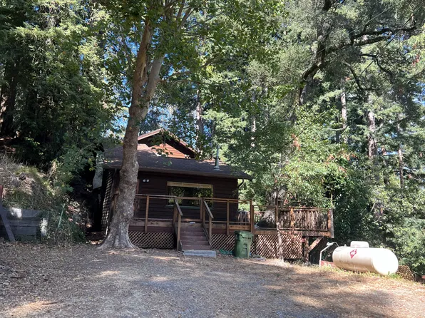 500 Middleton Dr, Boulder Creek, CA 95006