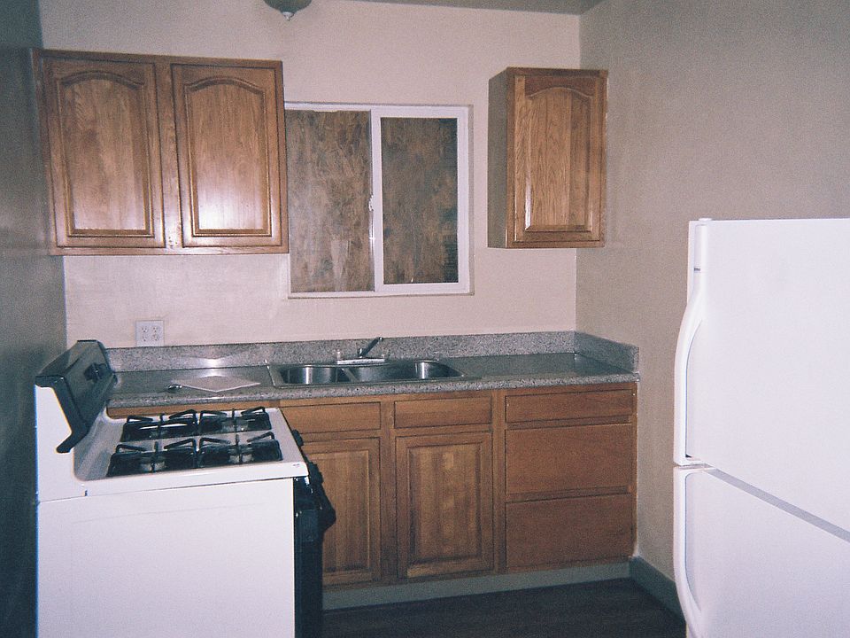 1st image of 1726 Bonnie Brae Ave
