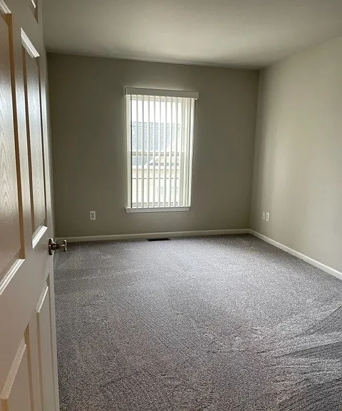 8401 Towne Center Cir S #5-60 — Photo 11
