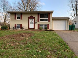 609 Juniper Dr, O Fallon, IL 62269