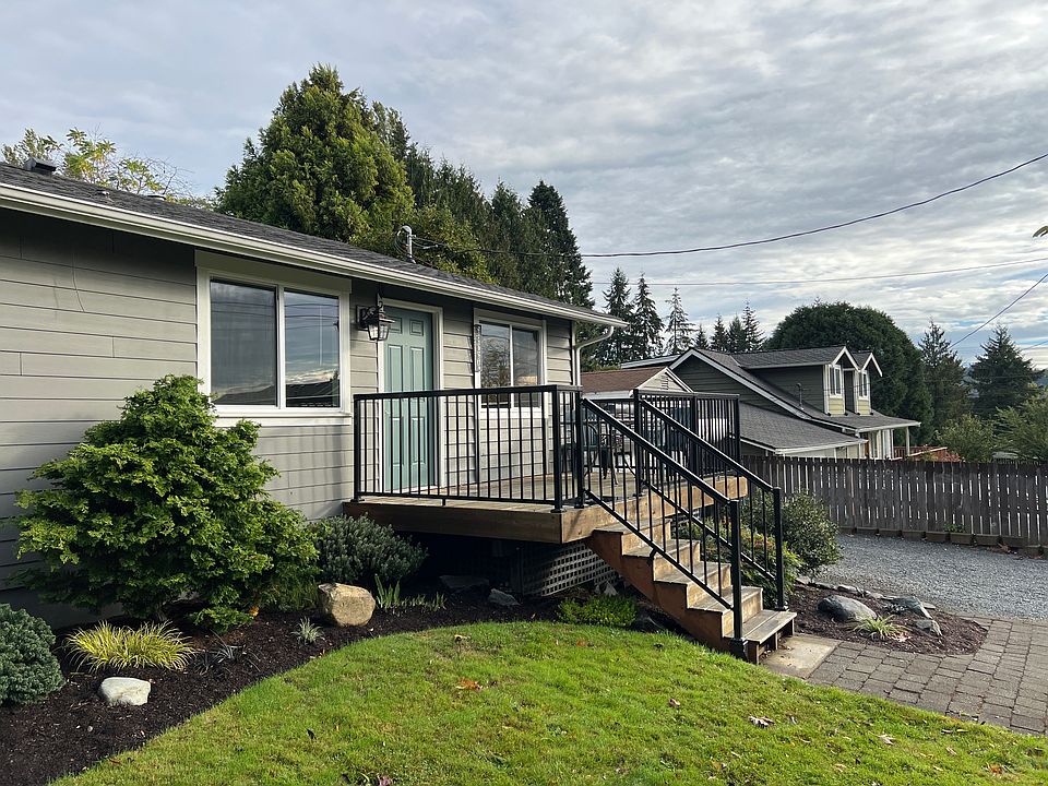 1st image of 9809 162nd St SE #A
