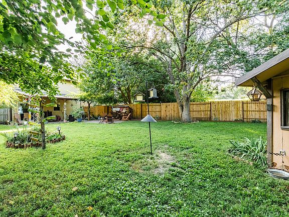 5th image of 43 Glenview Dr