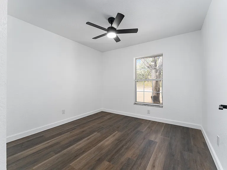 15940 SW 29th Court Rd — Photo 12