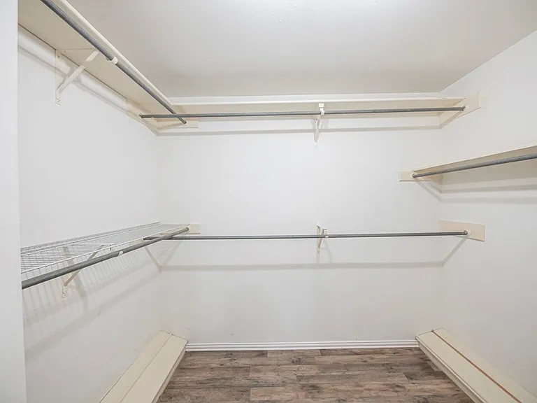4007 Crestridge Dr — Photo 52