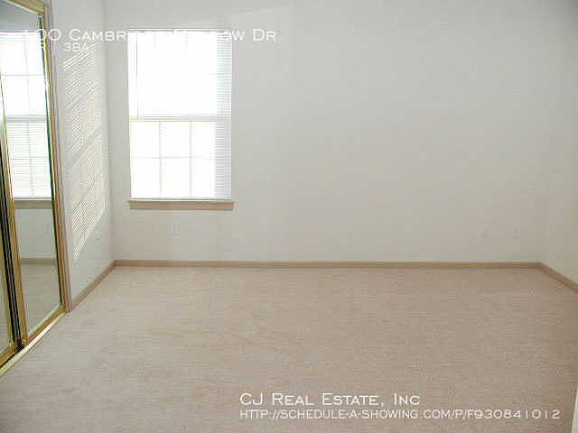 2nd image of 100 Cambridge Meadows Dr