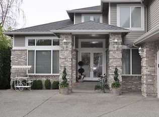 433 Lake Sammamish Pkwy SE, Sammamish, WA 98074