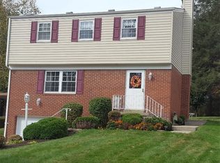 2511 Oakwood Rd, Glenshaw, PA 15116