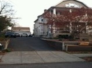 690 Elm St, Kearny, NJ 07032