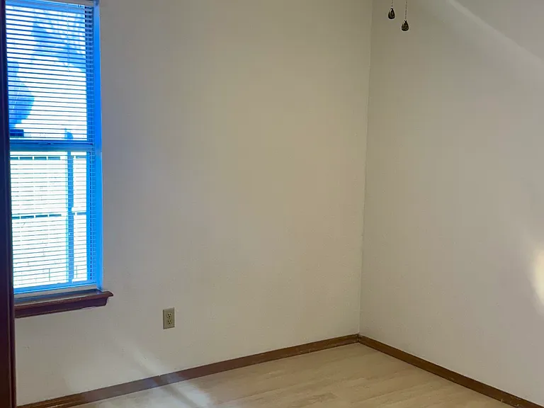 2421 Morning Glory Dr — Photo 13