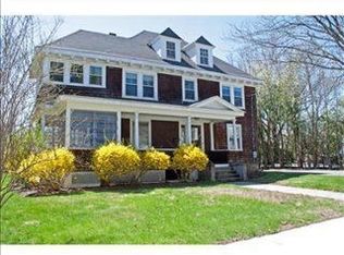 5 Miller St, Medfield, MA 02052