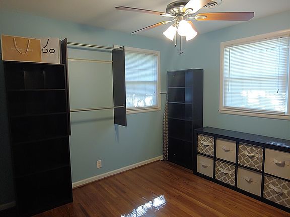 5th image of 2735 Mossdale Dr