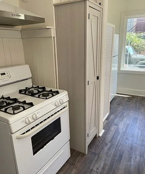 779 Alcatraz Ave #779 — Photo 3