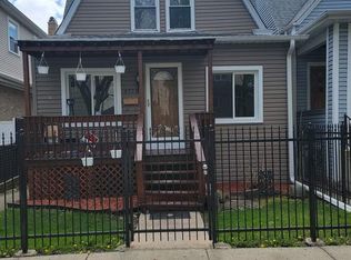 4725 W Byron St, Chicago, IL 60641