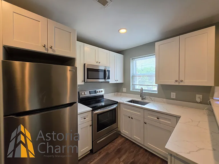 203 Chestnut St — Photo 13