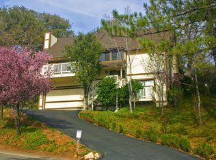 27375 Matterhorn Dr, Lake Arrowhead, CA 92352