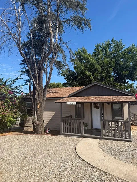 245 W Kalmia St #A