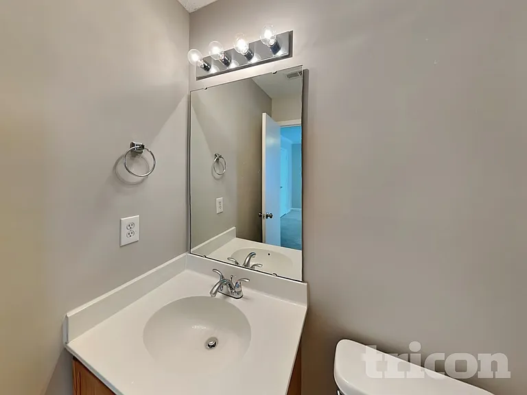 12209 Stewarts Crossing Dr — Photo 9