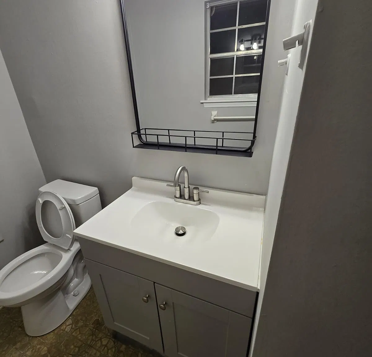 3 bed, 1510 sqft, $1,300 — Photo 2