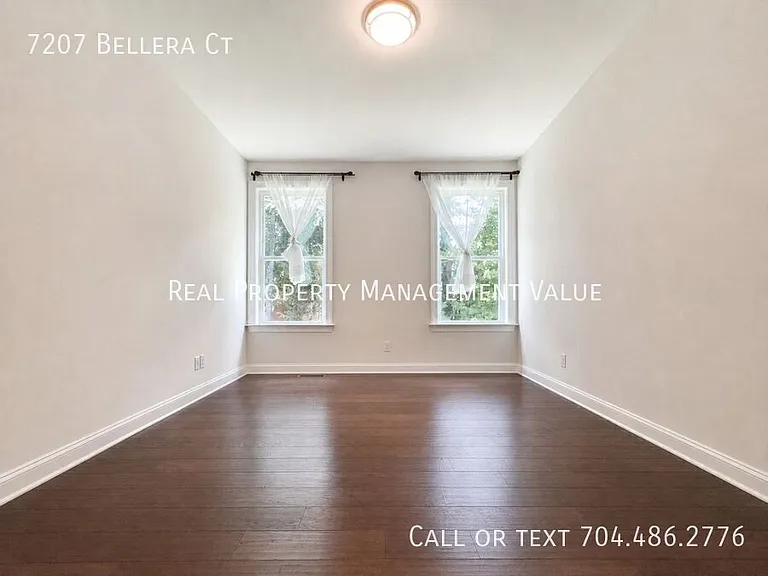 7207 Bellera Ct — Photo 17