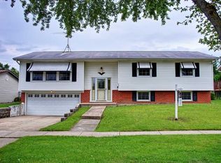 6841 Highland St, Hanover Park, IL 60133