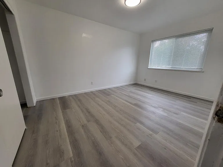 2274 Ellena Dr — Photo 5