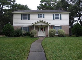 4510 El Salvador Dr, Houston, TX 77066