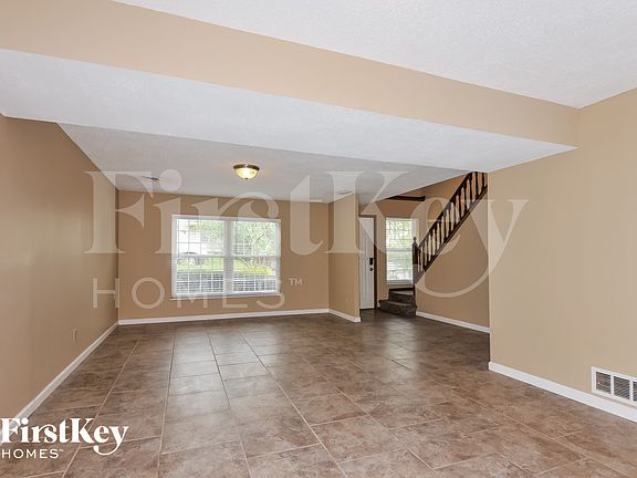 2nd image of 2605 Westminister Dr
